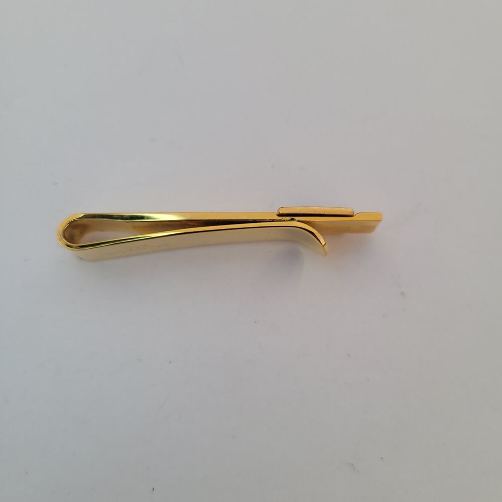 Mario Valentino MV USA Vintage Tack Tie Clasp Clip Bar Gold Black Retro Logo - Picture 2 of 6